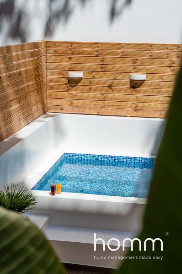 Nemeseos Ground Floor Homm Apartment With Roof Garden And Wading Pool Athen Eksteriør bilde